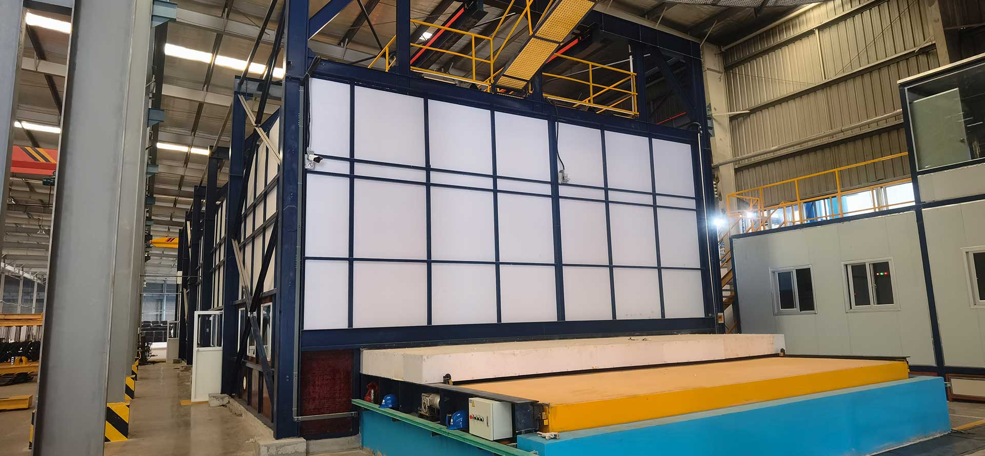 專業(yè)綜合熱鍍鋅生產(chǎn)線供應(yīng)商 - 河北安諾提供：設(shè)計(jì)，制造，安裝，委托，培訓(xùn)。